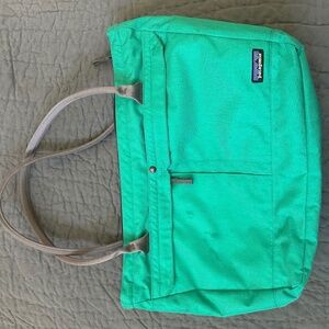 Patagonia bad, padded compartment for computer